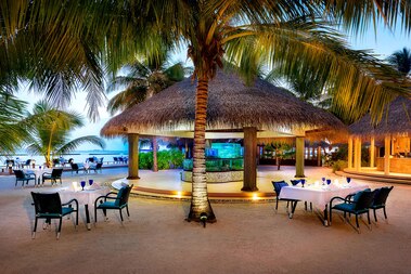 SHERATON-MALDIVES-FULL- MOON- RESORT- & -Spa-AIR-TOUR-TRAVEL-18